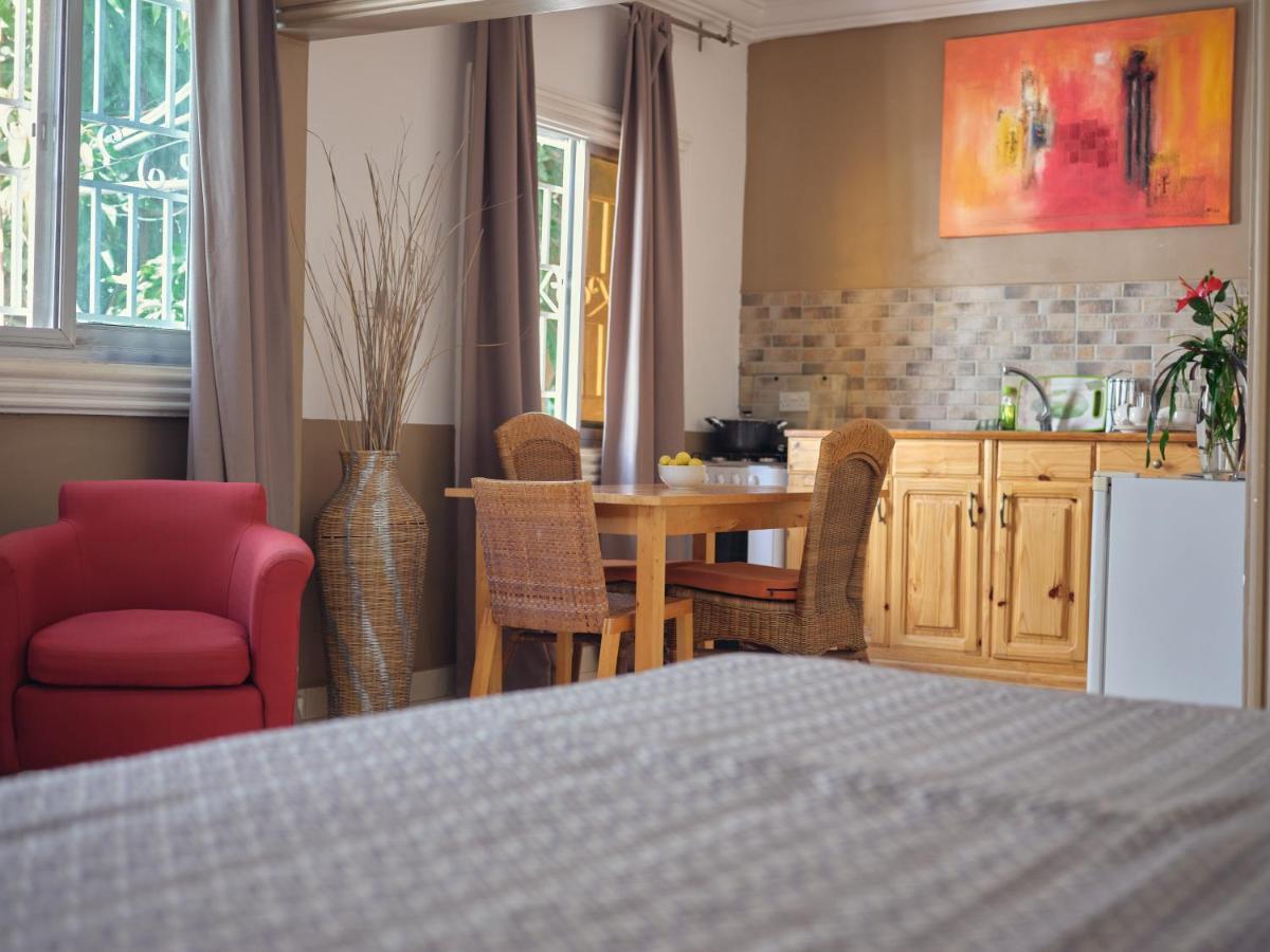 Pelican Residence Fajara Екстериор снимка