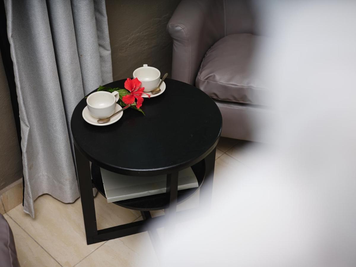 Pelican Residence Fajara Екстериор снимка