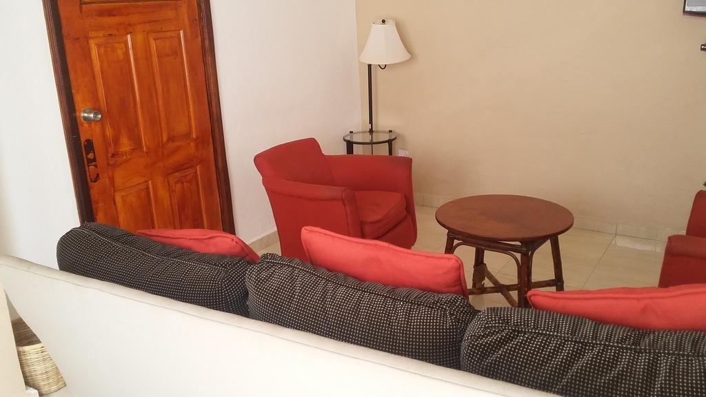 Pelican Residence Fajara Екстериор снимка