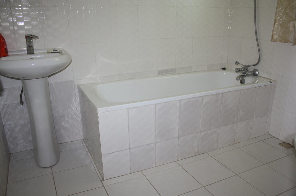 Pelican Residence Fajara Екстериор снимка